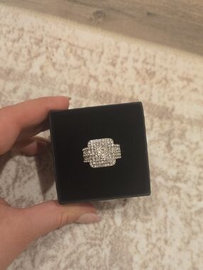 Sparkling Silver-Tone Pave Cluster Ring - Women Jewelry